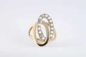 14k Two-Tone Gold 0.60tcw Diamond Interlocking Oval Ring Size 7 (4.86g.)