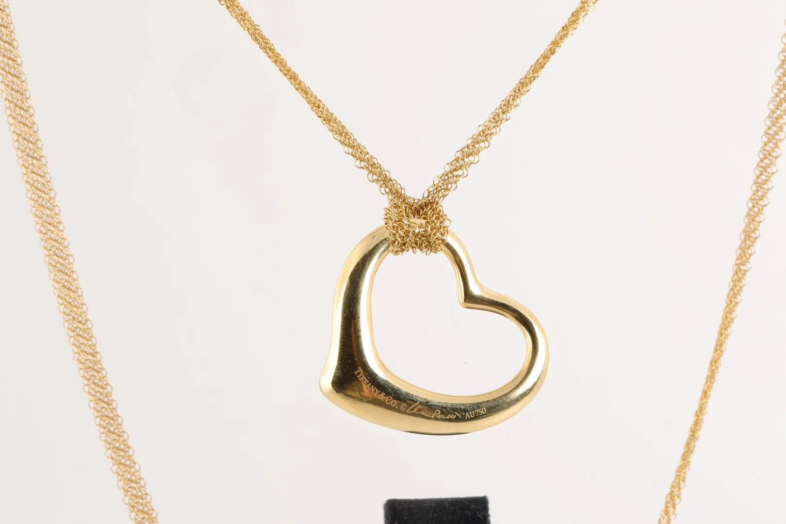 28" Tiffany & Co. 18k Yellow Gold Elsa Peretti Open Heart Necklace (22.72g.)