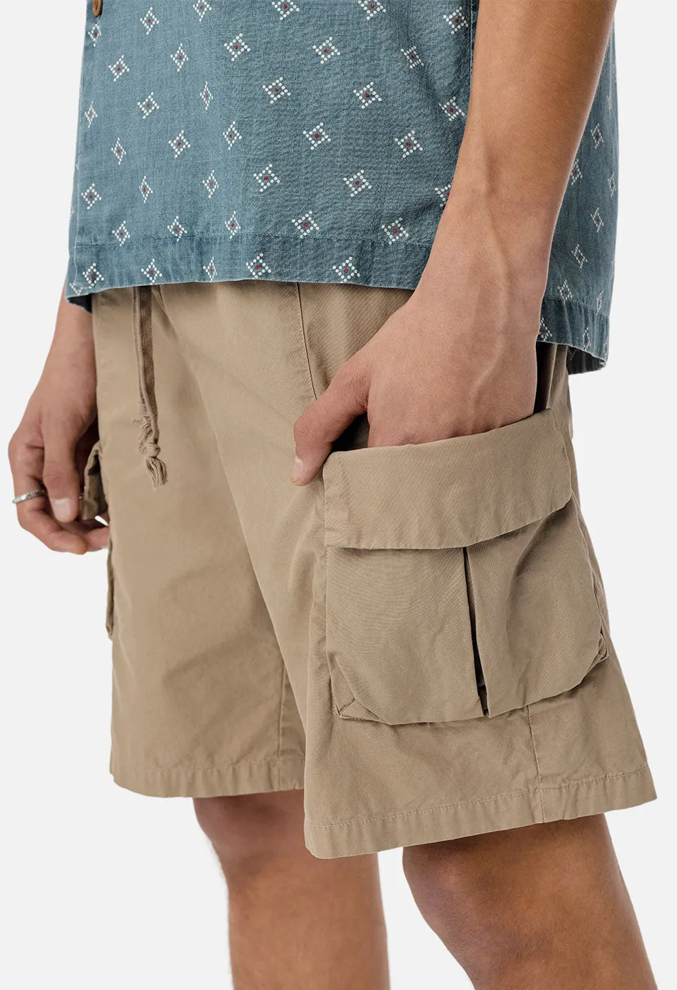 Cargo Shorts / Khaki