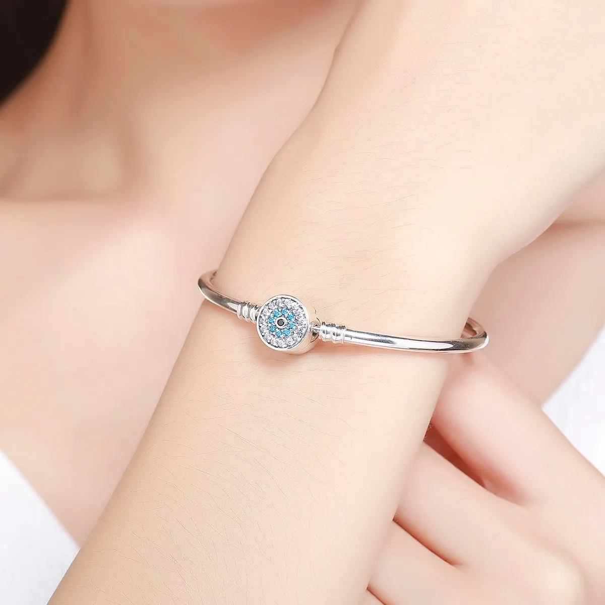 Lucky Eye 925 Sterling Silver Bangle Clasp Bracelet