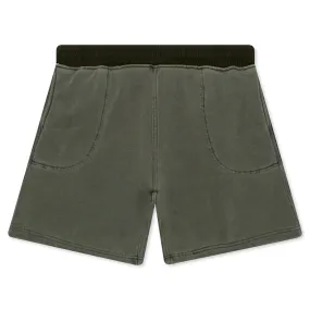 Marc Sweatshort - Olive Pigment