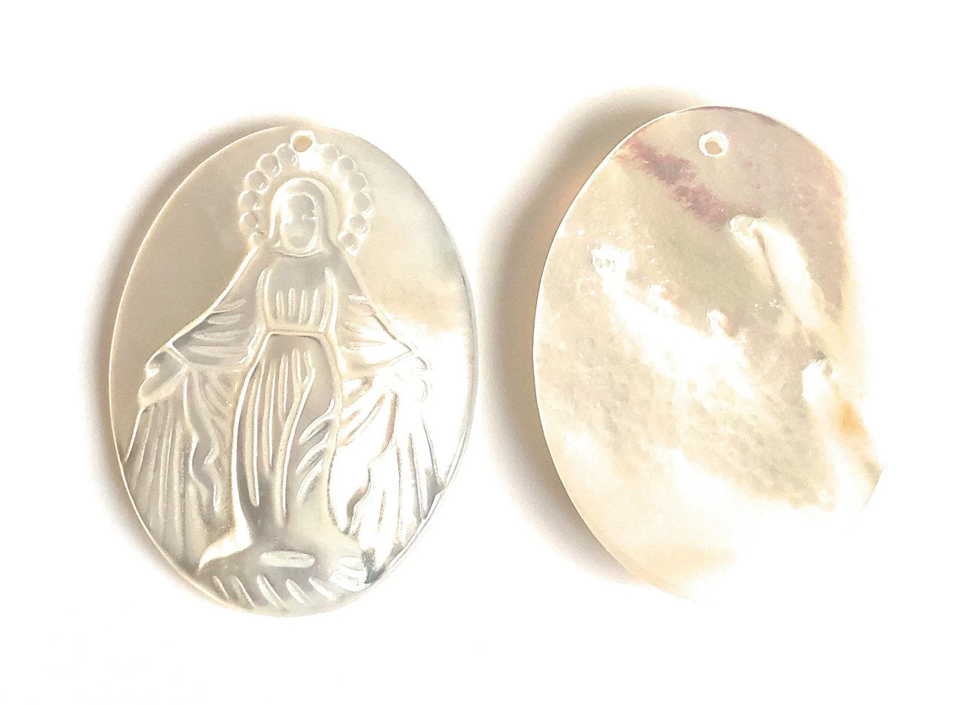 Mother of Pearl Miraculous Medal, Virgen de La Milagrosa, Virgin Mary Shell Pendant, Virgin Mary Charm, Madre Perla, Virgin Mary Jewelry