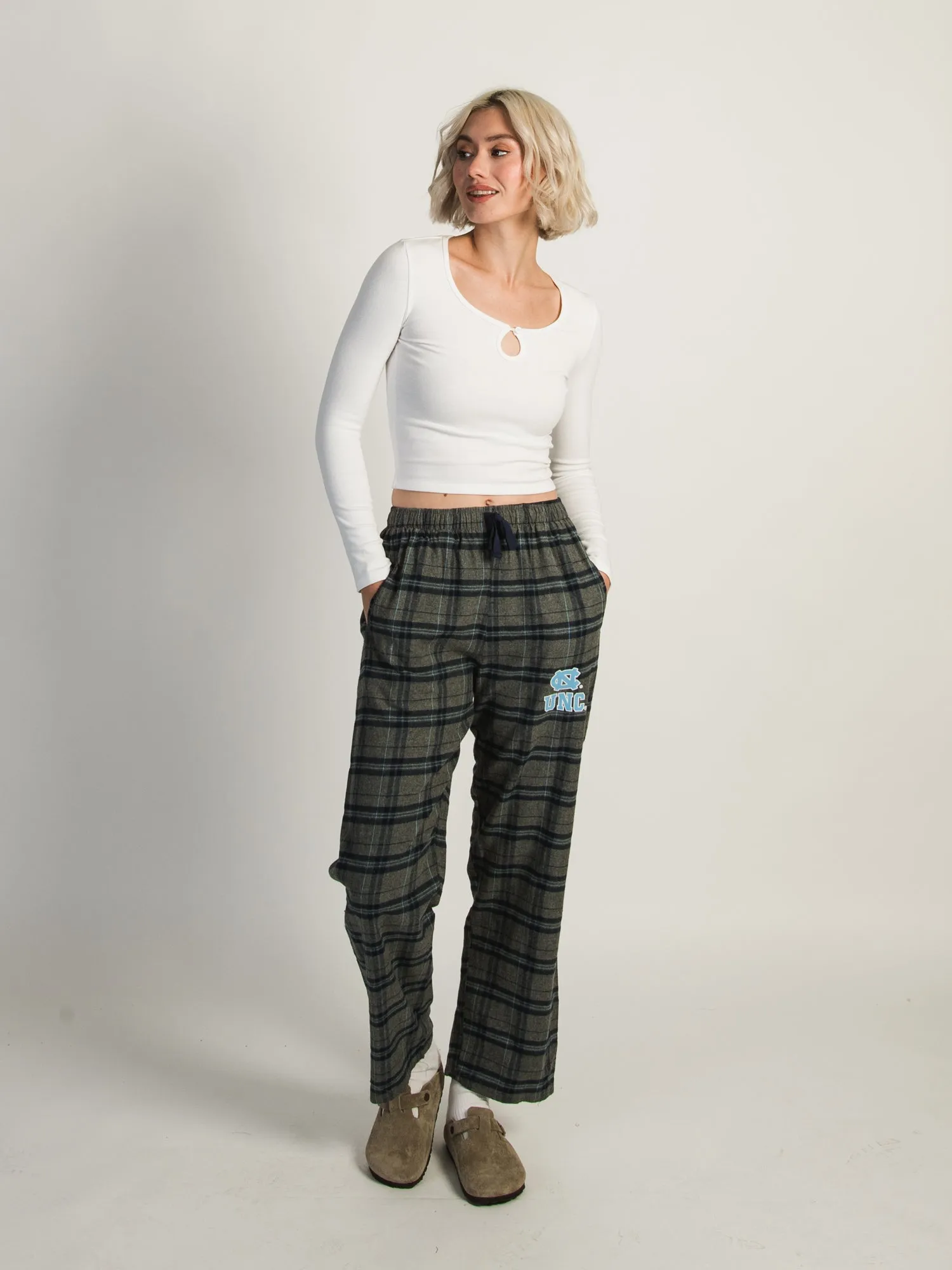 RUSSELL UNC FLANNEL PANT