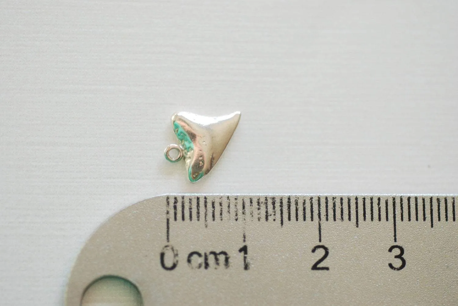 Sterling Silver Wholesale  Shark tooth - 925 silver, animal tooth charm, Gold or silver Shark tooth Charm Pendant,  Bulk, Beads, 73