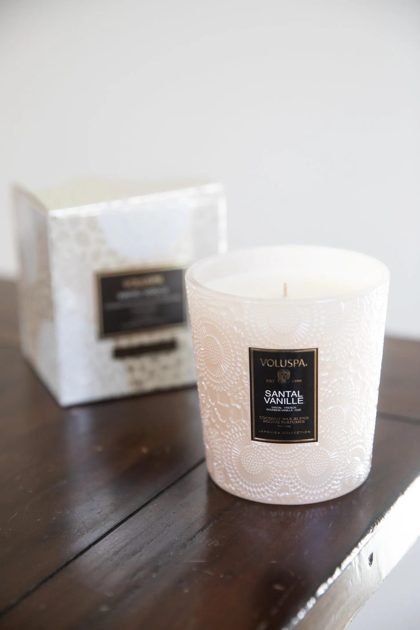 Voluspa 9oz Classic Candle